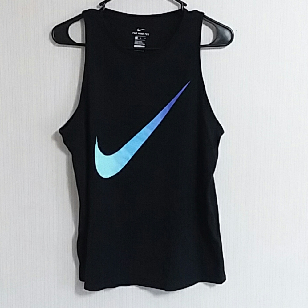 Price ⬇!Nike Racer Back Tank Top